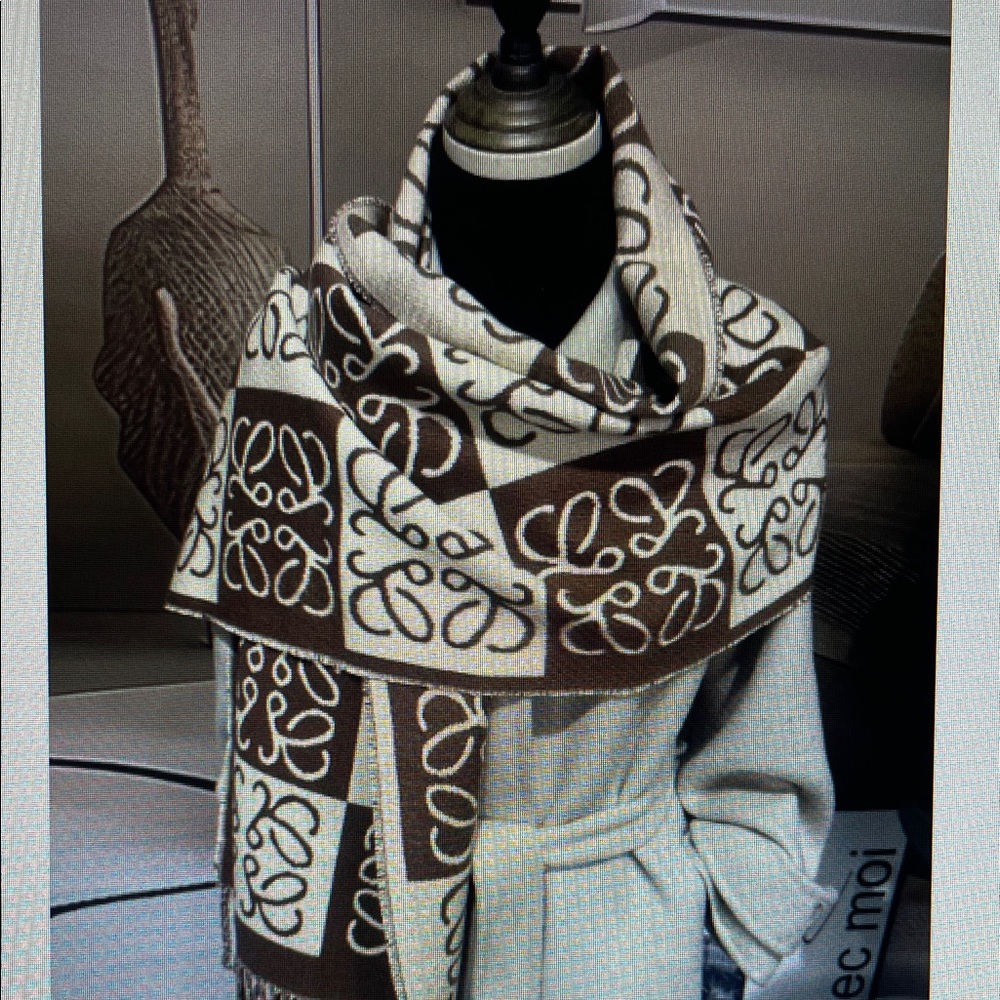 Brown and Cream Patterned Scarf